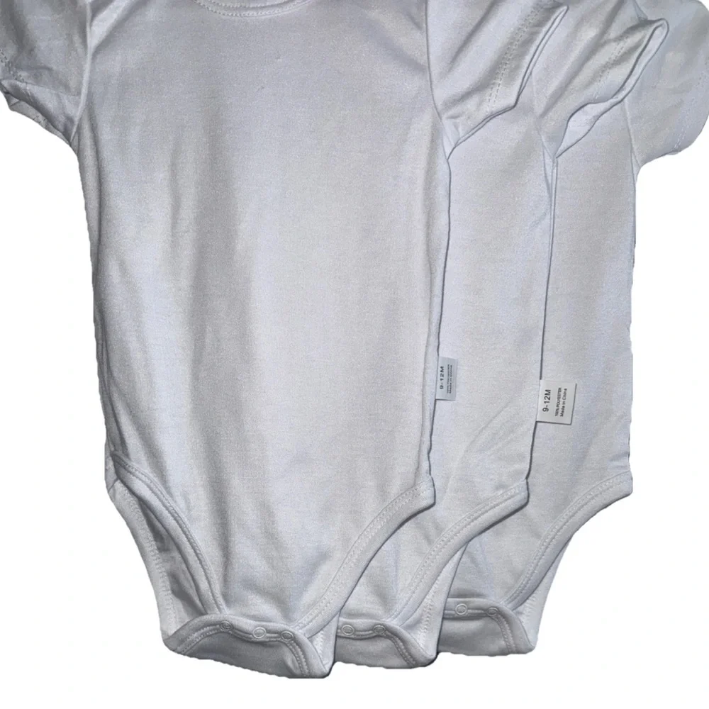 Baby One-Piece Bodysuit (3-Pack) Classic White 9-12 Months NEW